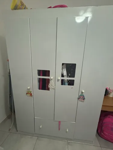 Vendo guarda roupa infantil