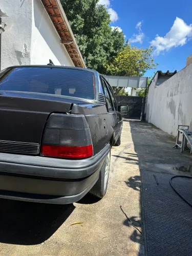 Chevrolet Monza GLS/ Hi-tech 2.0 EFI 2P E 4P 1995