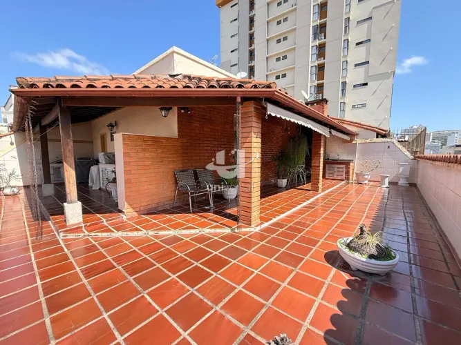 Espetacular Cobertura de Esquina com Terraço Gourmet na Av. Itamar Franco