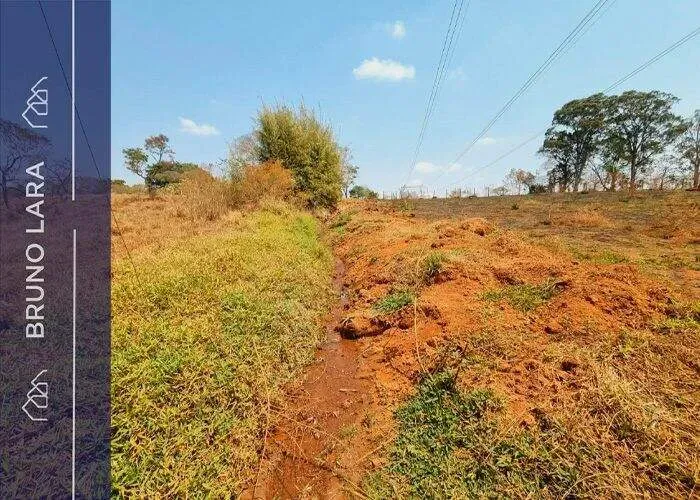 Terreno á venda em Mateus Leme, MG na Varginha.