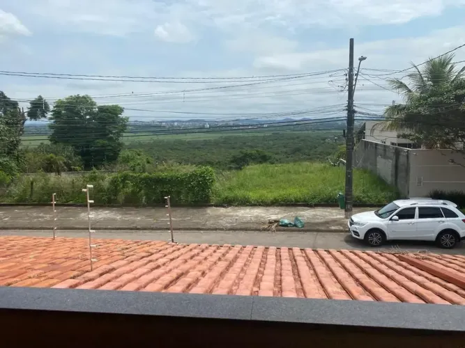 Sobrado para venda tem 125 metros quadrados com 3 quartos JARDIM DAS INDÚSTRIAS