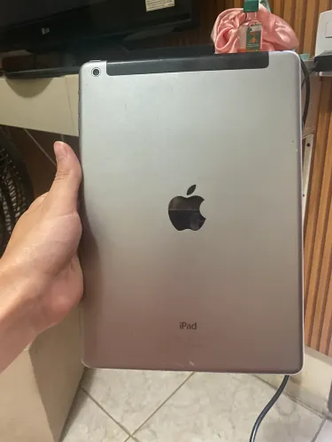 iPad Air 16GB
