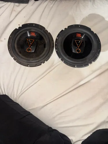 Vendo par auto falante Jbl