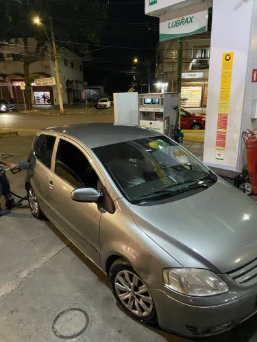Volkswagen Fox City 1.0mi/ 1.0mi Total Flex 8V 3P 2005