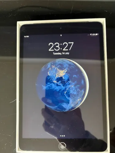 iPad Mini 3 16GB Wi-Fi + Celular, USADO