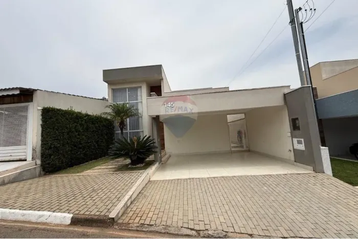 Linda casa à Venda no Portal da Serra  Bragança Paulista/SP.