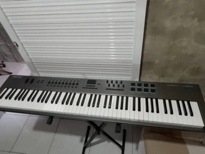 Controlador Nektar Impact LX88+ perfeito!!!