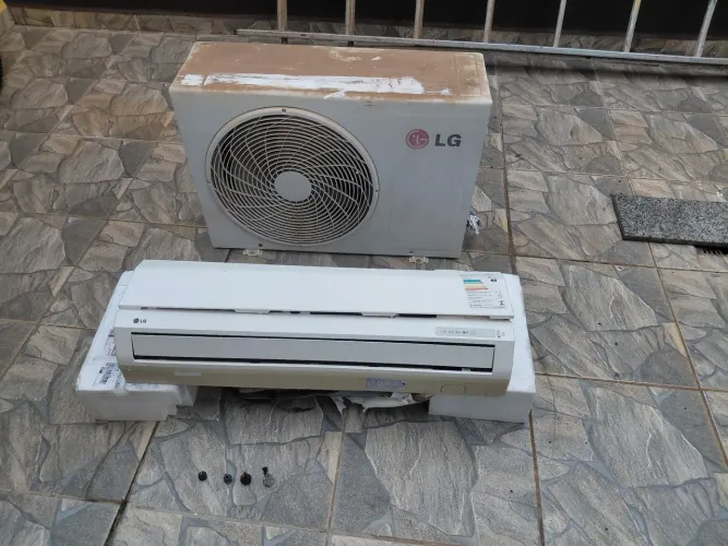 Vendo ar condicionado convencional 9000 BTUs LG
