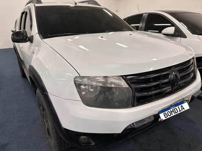 Renault Duster Dynamique 2.0 Hi-flex 16V Aut. 2014
