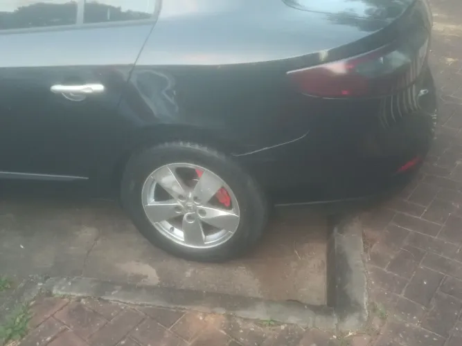 Renault Fluence Sed. Dynamique 2.0 16V Flex Aut. 2012