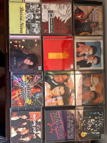 CDs originais, vários títulos?Bon Jovi, Charlie Brown Jr., Bossa Nova, novelas e mais