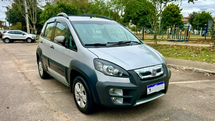 Fiat Idea Advent./ Adv.locker 1.8 MPI Flex 5P 2012