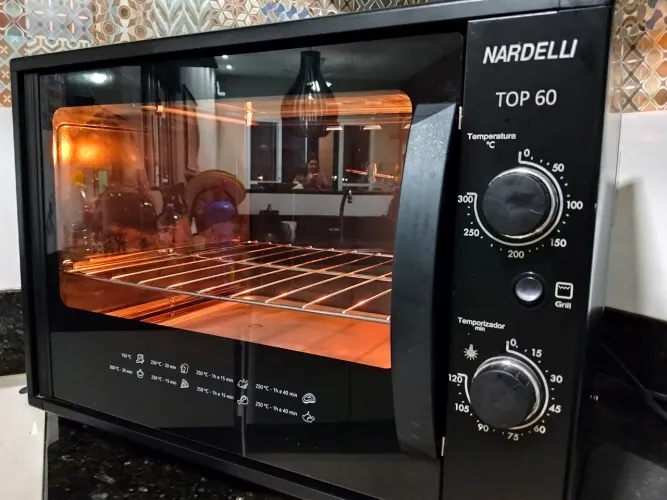 Forno elétrico.