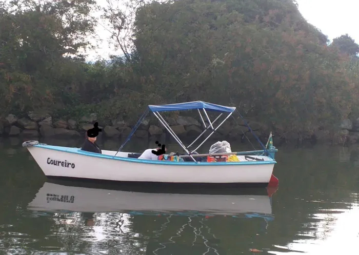 Barco de fibra casco de veleiro