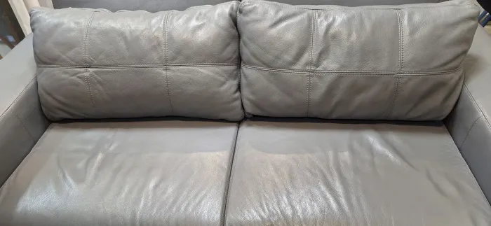 Sofa de Couro 