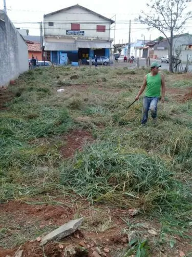 Aluga ou vende- se terreno em tatui bem localizado