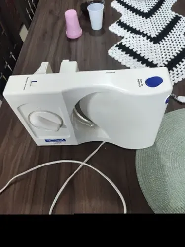 Máquina de cortar frios