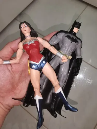 Bonecos DC Collectibles The New 52 Trinity Wars Batman Mulher Maravilha