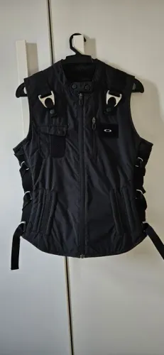 COLETE OAKLEY AP VEST TAMANHO L 