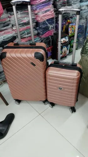 Malas de viagem rosa 10kg e 23kg vendemos separadamente