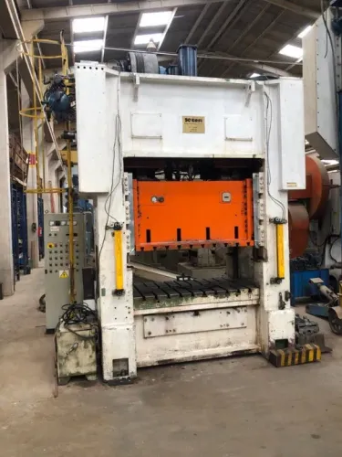 Prensa Excêntrica Tipo "H" Galli (Itália) - 160 Ton (Usada)