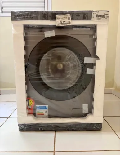 Lava e seca nova modelo WD11M