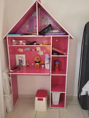 Escrivaninha casinha