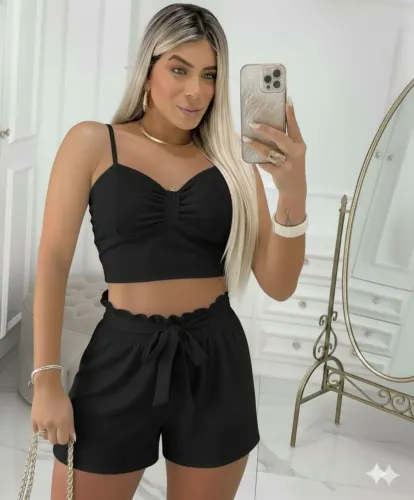 Conjunto Plus cropped e short Viscolinho