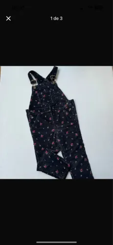 Jardineira nova 3 anos  GAP  veludo