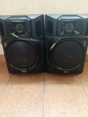 2 Caixas de som Philco 300W.