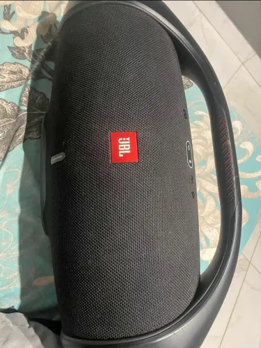 Jbl boombox 2