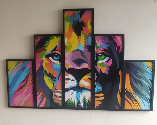 Quadro Decorativo de Leão Colorido - Arte em Módulos ( selecione correios para Olx Pay)<br>