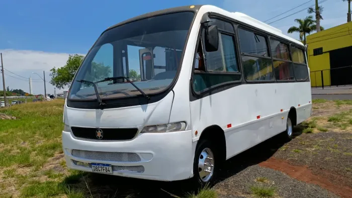 Microônibus Marcopolo Senior 2003
