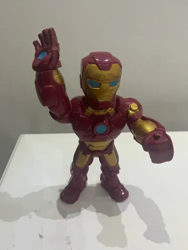 Boneco Homem de Ferro (Iron Man) - Brinquedo de Ação