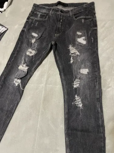 Calça Jeans Cinza Rasgada