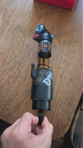 Shox fox dpx2 kashima 