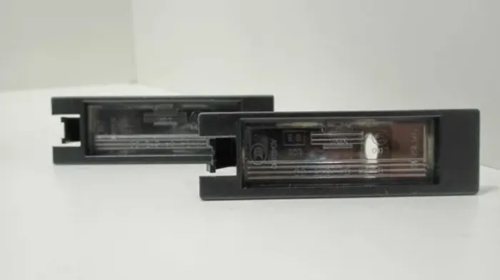 Lanterna Luz De Placa Chevrolet Astra 2000 2001 2002...2004