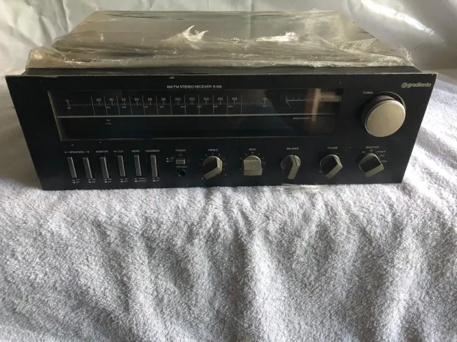 Receiver Gradiente S-106 AM/FM Stereo