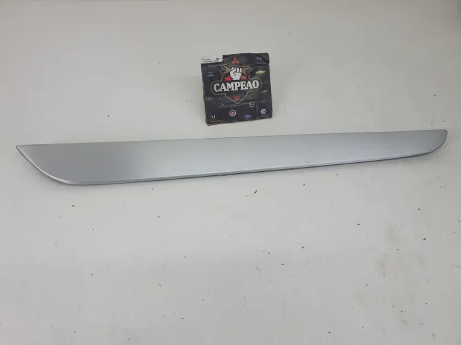 Aplique Porta Traseira Esquerda Volkswagen Passat 2012