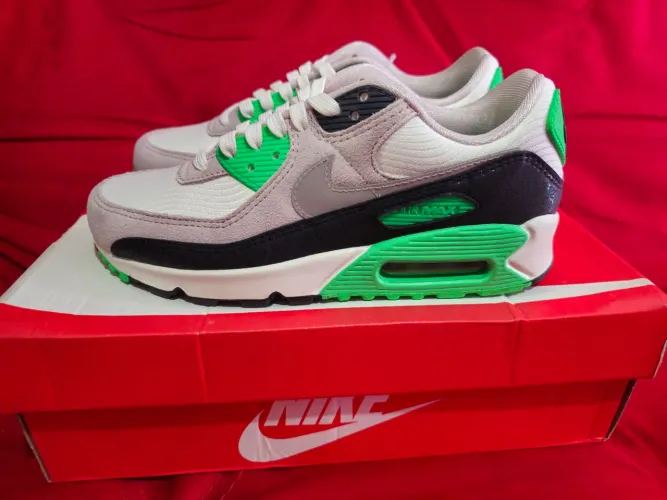 Nike Air Max 90