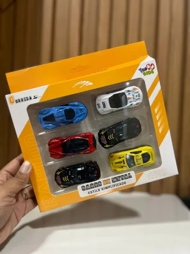 Carrinha de Metal Contém 6 peças super divertidas pra criançada! ?