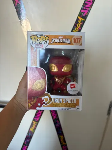 Funko Pop! Marvel Iron Spider 107 Exclusivo