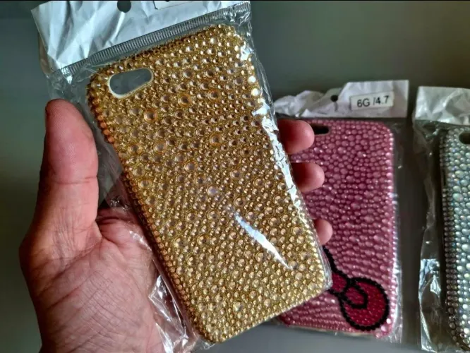 Capas de Celular Decoradas com Strass - iPhone 6