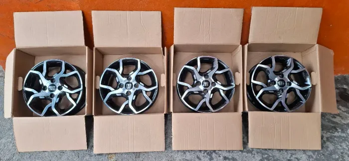Jogo de Rodas Aro 14 Fiat Argo, Mobi, Cronos_Aceito Cartão e Troca