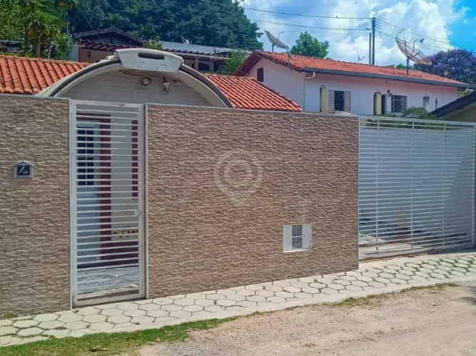 Casa em Condomínio : / Residencial / Residencial Moenda