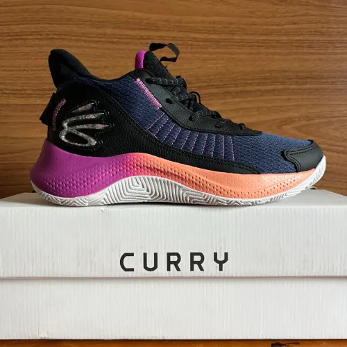 Tênis de Basquete Masculino Under Armour Curry 3Z7