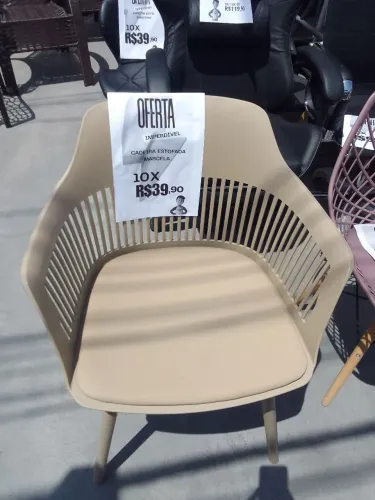 CADEIRA ESTOFADA MARCELA 