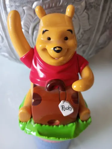 Dispenser Brinquedo Disney Nestle Ursinho Pooh