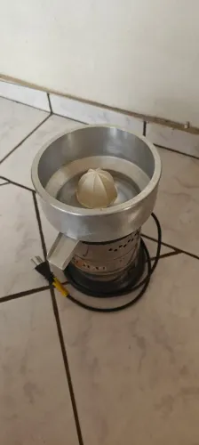 Espremedor de frutas SPOLU 200w bivolt