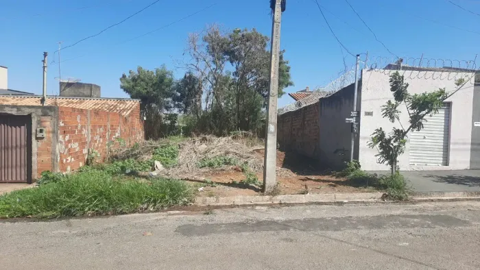 Lote 300m² (Asfalto, Agua) Residencial Campos Dourados